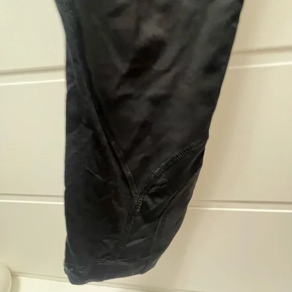 Lululemon Capris - Picture 6 of 10